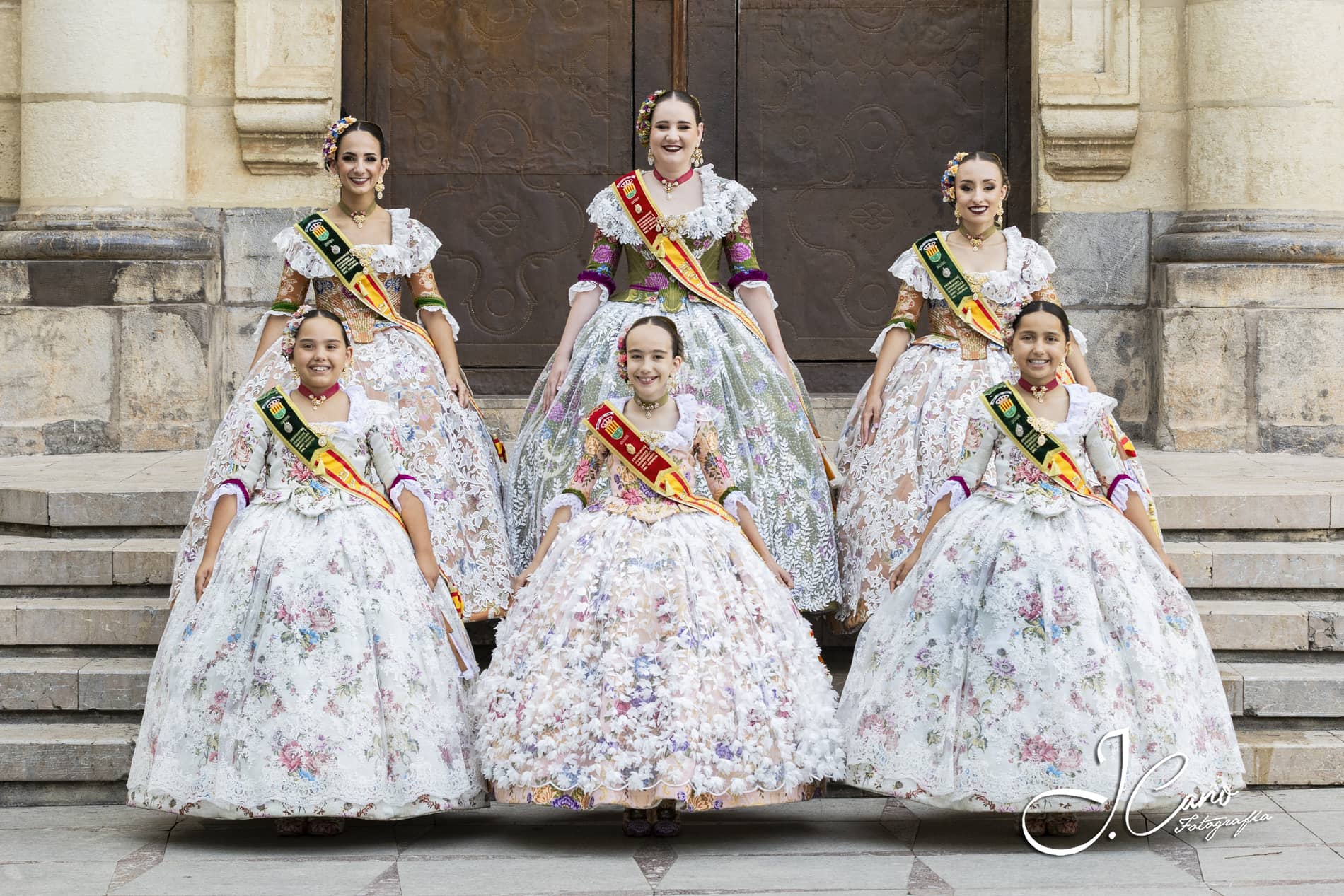 belleas-y-damas-del-foc-2025